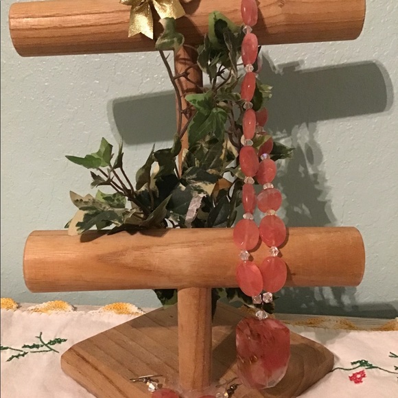 Marble necklace and earrings set - Picture 3 of 7